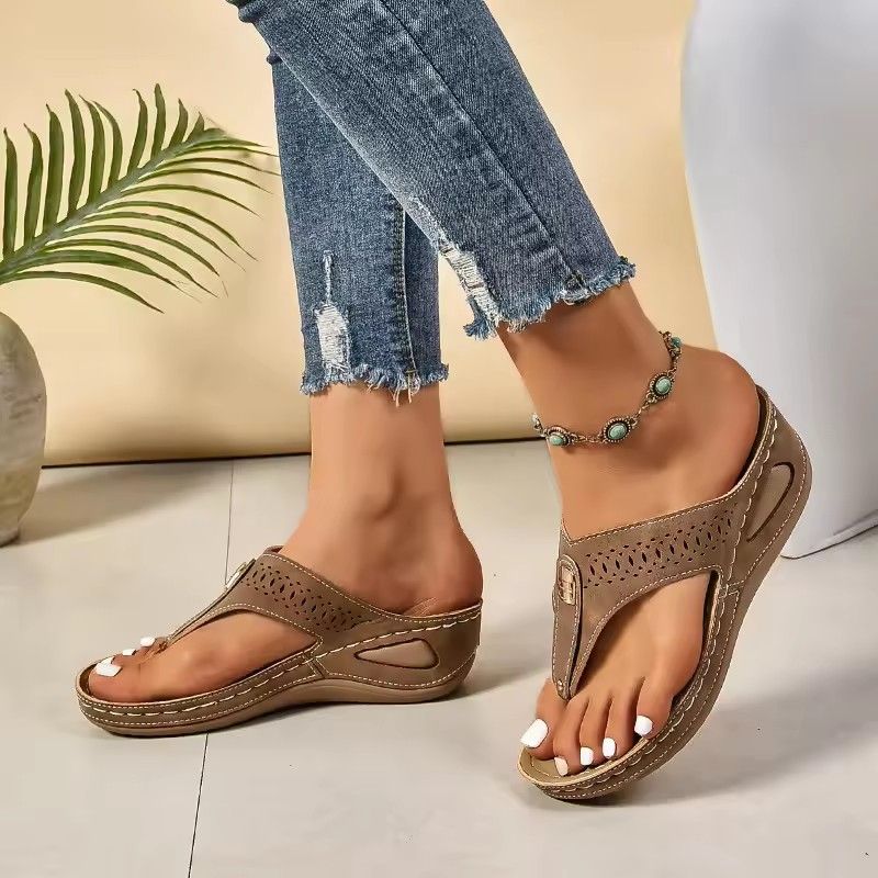 Plus Size 36-43 Casual Sandals Women Summer Thick Sole Clip-toe Hollow Ladies Slides Flip Flops Wedge Heel Solid Color Slippers