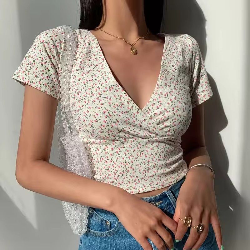 Y2K Vintage Floral Cross Crop Top T-shirt Women Cropped Slim Short Sleeve V-neck Sexy Summer Clothes Tee Shirt Femme Woman Tops