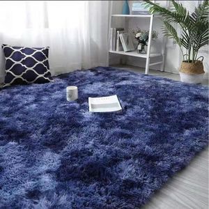 🥰🥰Fluffy plain and patched carpet size 7*8 @This woolen shag rug in cotton Fluffy material and a thick surface is the ideal carpet for your home that will give you value for your money. It is very s