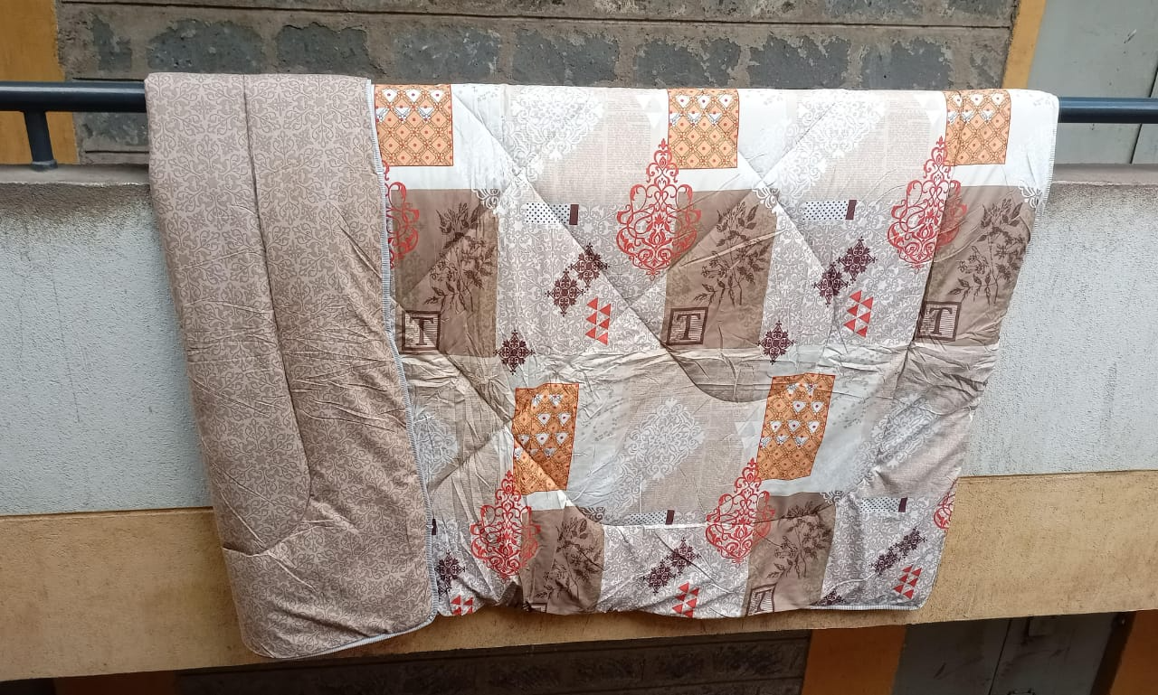 5*6 Duvet Set Binded Warm Cotton Star Duvet- Blanket-1 Duvet 1 Bedsheet 2 Cases