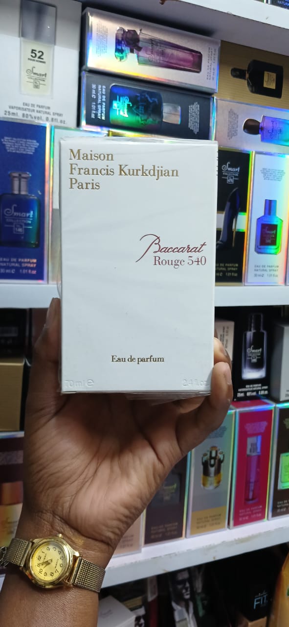 BACCARAT MEN PERFUME. Maison Francis Kurkdjian Baccarat Rouge 540 -70ml EDP, ideal for a day at the pool and even makes for an ideal way to refresh yourself after an intense session at the gym.