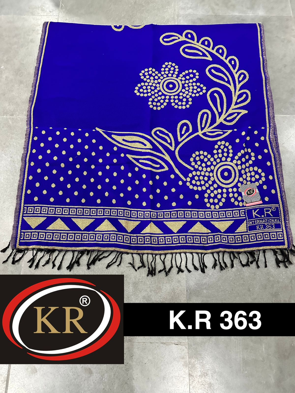 KIKOI. 102x204cm Quality Kikoi. Its beauty and versatility has been well received can be used as a bed throw, sofa throw, sarong, scarf, shawl, wrap, picnic cloth, table cloth, to make décor products.