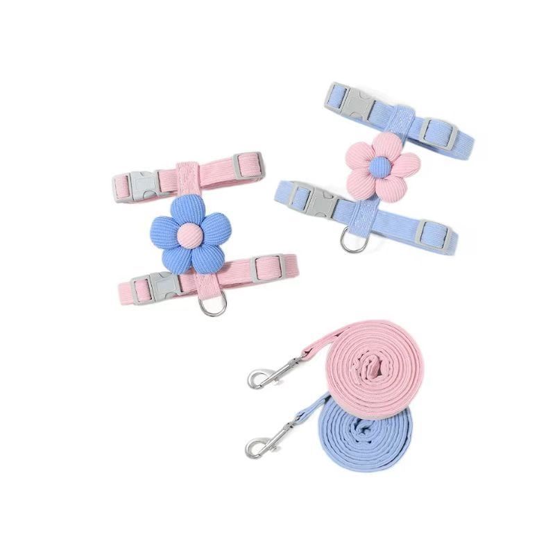 Cat leash, cute flower shape, multi-color optional Small dog leash, pet outing leash