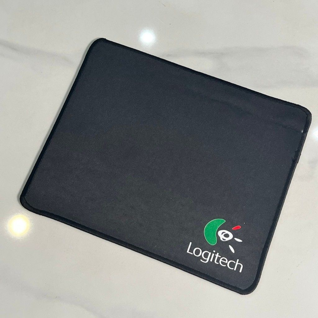 logitech Ergonomic mouse pad
