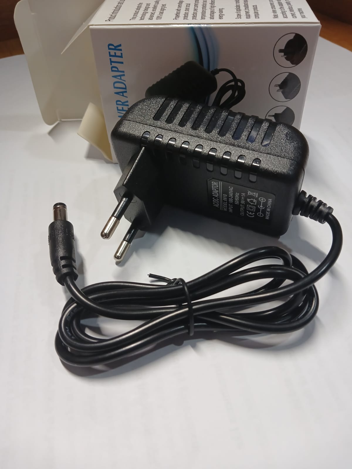 Power Adapter 12V 2Amp