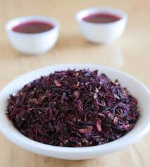 hibiscus herbal tea for improved heart health and lower blood pressure