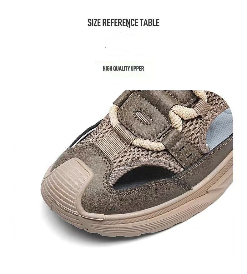 Sandals for men, lightweight and breathable casual sports shoes, outdoor hollow hole shoes, comfortable sandals for wearing outside with a toe cap, men's sandals