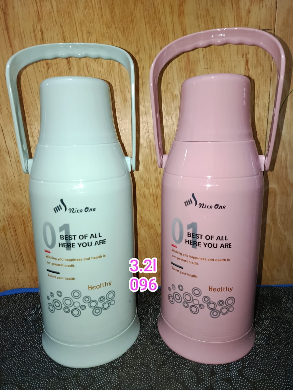 3.2 LITRES NICE ONE THERMOS FLASK, Keeps Drinks Hot/Cold, Durable, Easy to clean, Shock Proof Body, Ideal For Hot & Cold Usage.