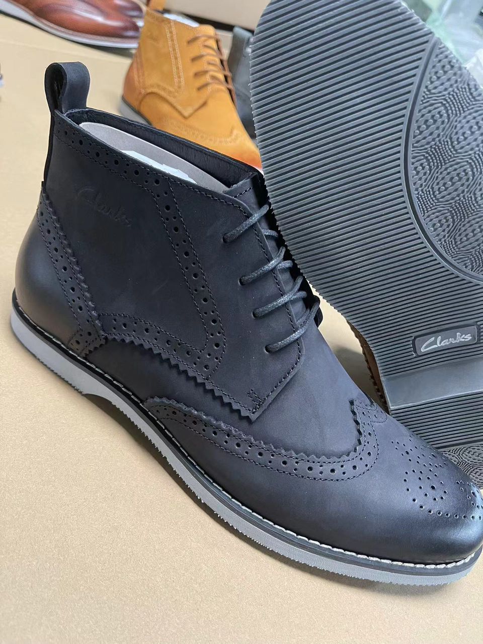High quality leather chelsea boot designers clarks as pictured