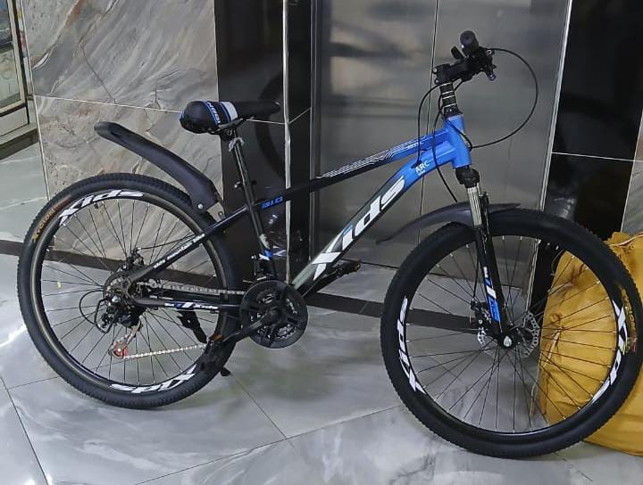 ✓21speed bike thumb shifting system  ✓Hard frame and front suspension  ✓Dual disc brake  ✓Quick seat adjustment cheavy duty  bike size 26 12-29 years strong and durable BRAND NEW KIDS BICYCLES SIZE 26