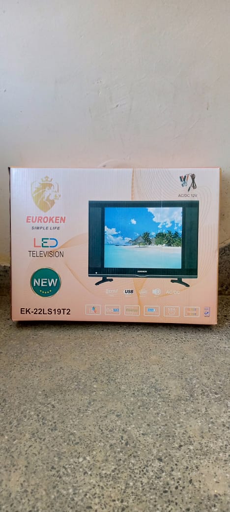22 inches High Quality Best Price  euroken digital tv