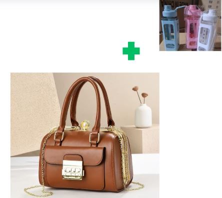 [ GRAB IT AT LOW PRICE+ ADDED OFFERS 🤩🤩✨ !!! ]  1Pc Brand New High Quality Stylish and Luxurious Comfortable Ladies Handbag.. That Comes With a Free Water Bottle ( Random Color) ✔👌
