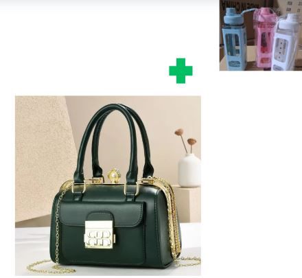 [ GRAB IT AT LOW PRICE+ ADDED OFFERS 🤩🤩✨ !!! ]  1Pc Brand New High Quality Stylish and Luxurious Comfortable Ladies Handbag.. That Comes With a Free Water Bottle ( Random Color) ✔👌