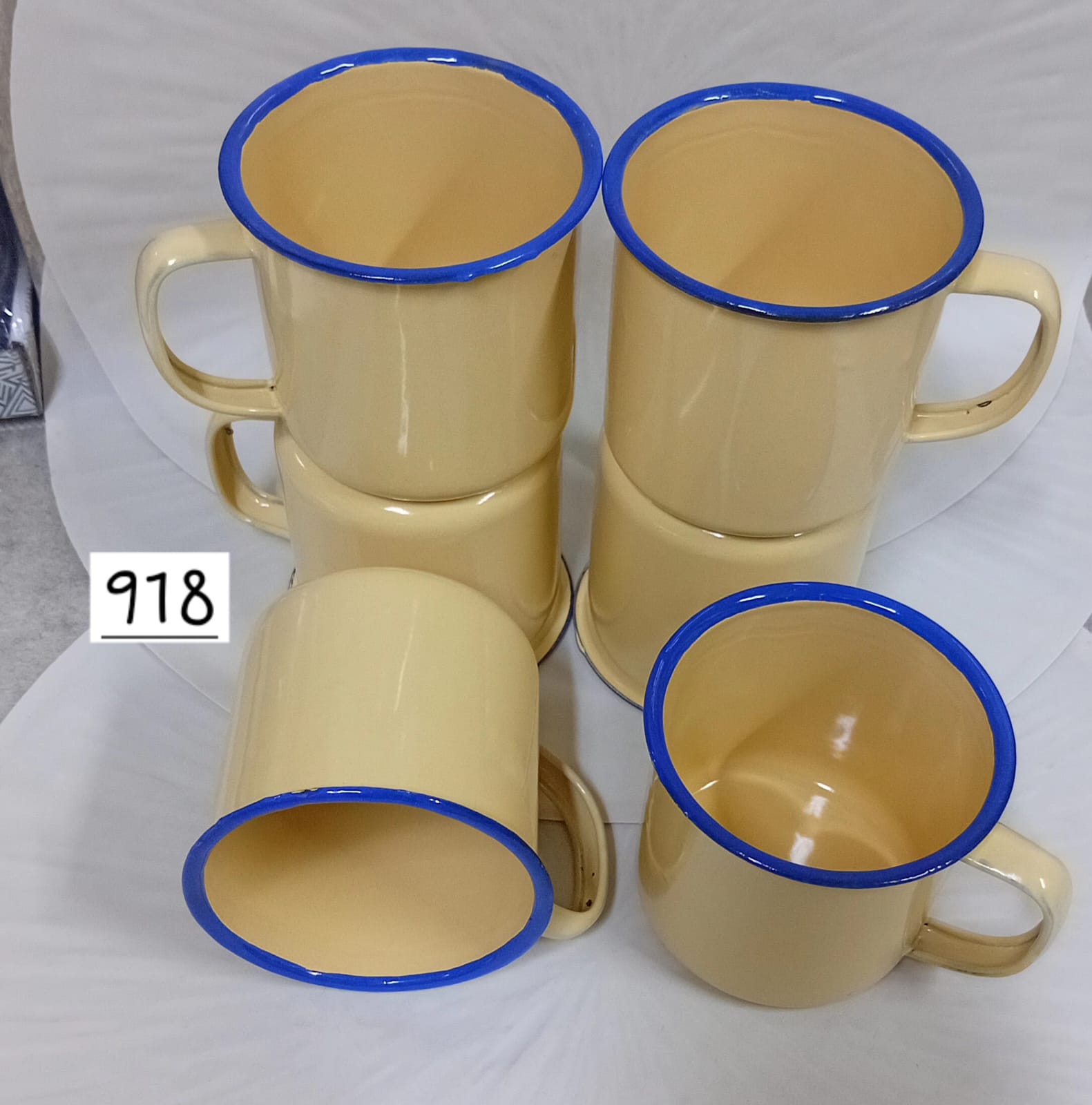 🌟 CUSTOMER FAVORITE OFFER 🌟 - a dozen ⚡plain mug ⚡Enamel easy to clan and comes at an affoedable price