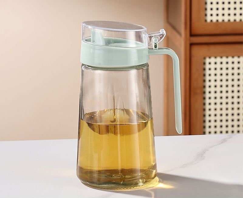 590ml Auto-Flip Glass Oil Jar | Transparent Cooking Oil Dispenser Bottle with Automatic Flip Lid | Leak-Proof Seasoning Container for Kitchen, Vinegar, and Olive Oil Storage