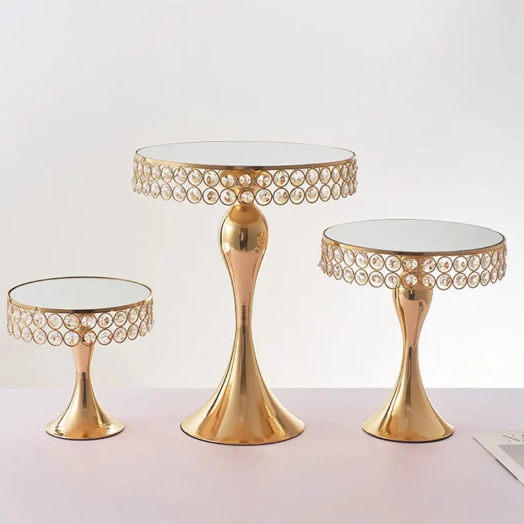 3pcs Gold Cake Stands with Elegant, Durable, and Decorative Display Design, Perfect for Cakes, Pastries, Events, Parties, Weddings, and Stylish Dessert Table Presentations