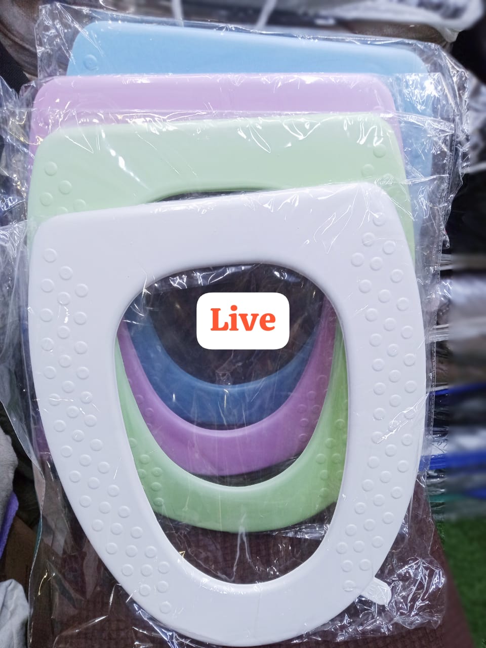 Soft Toilet Seat – Comfortable and Hygienic Seat Cover for Enhanced Bathroom Comfort and Easy Cleaning Home Upgrade Installation