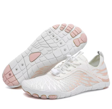 1Pair Swim Beach Aqua Shoes Quick Dry Wading Sneaker Breathable Trekking Wading Shoes Wear-resistant Outdoor Supplies for Lake Hiking