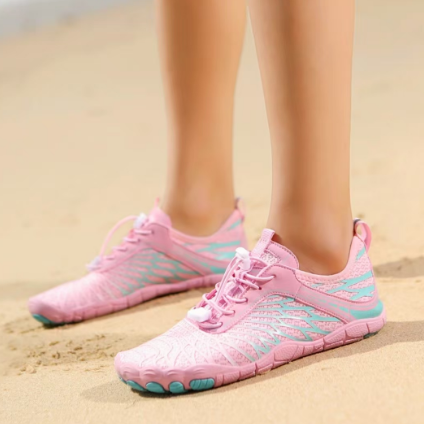 1Pair Swim Beach Aqua Shoes Quick Dry Wading Sneaker Breathable Trekking Wading Shoes Wear-resistant Outdoor Supplies for Lake Hiking