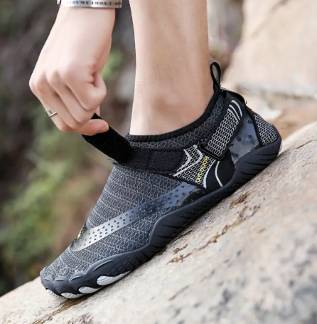 1Piar Wading Shoes Man Water Sneakers Swimming Beach Quick-Dry Wading Footwear Outdoor Upstream Shoes Breathable Barefoot Sandals