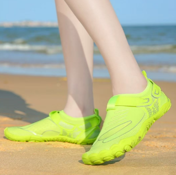 1Pair Water Men Beach Shoes Mens Upstream Aqua Shoes Man Quick Dry River Sea Slippers Diving Swimming