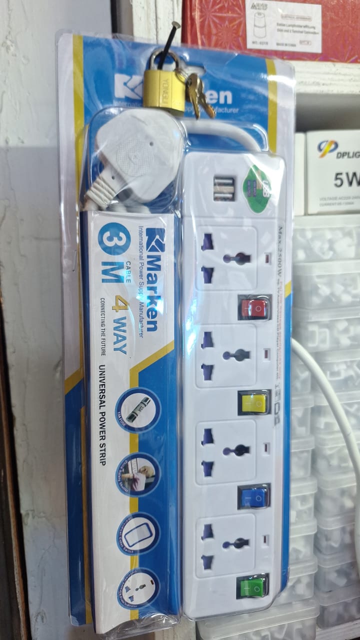 Marken extension 4way +FREE PADLOCK AND A 2 PORT USB PORTS