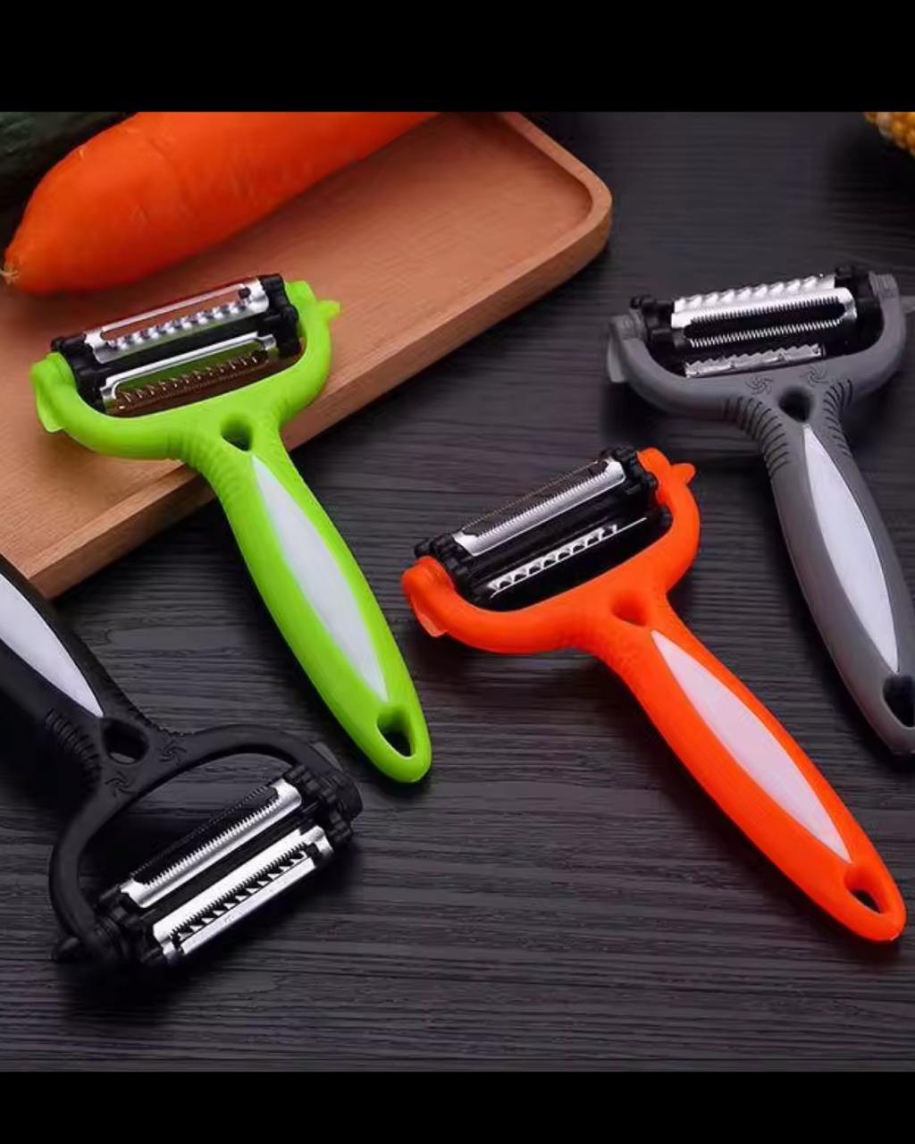 3 in 1 peeler Vegetable And Fruit Peeler, Julienne Peeler, 3 In 1 Multifunctional Rotary Peeler, 3 Stainless Steel Blades: Serrated, Straight, Julienne.