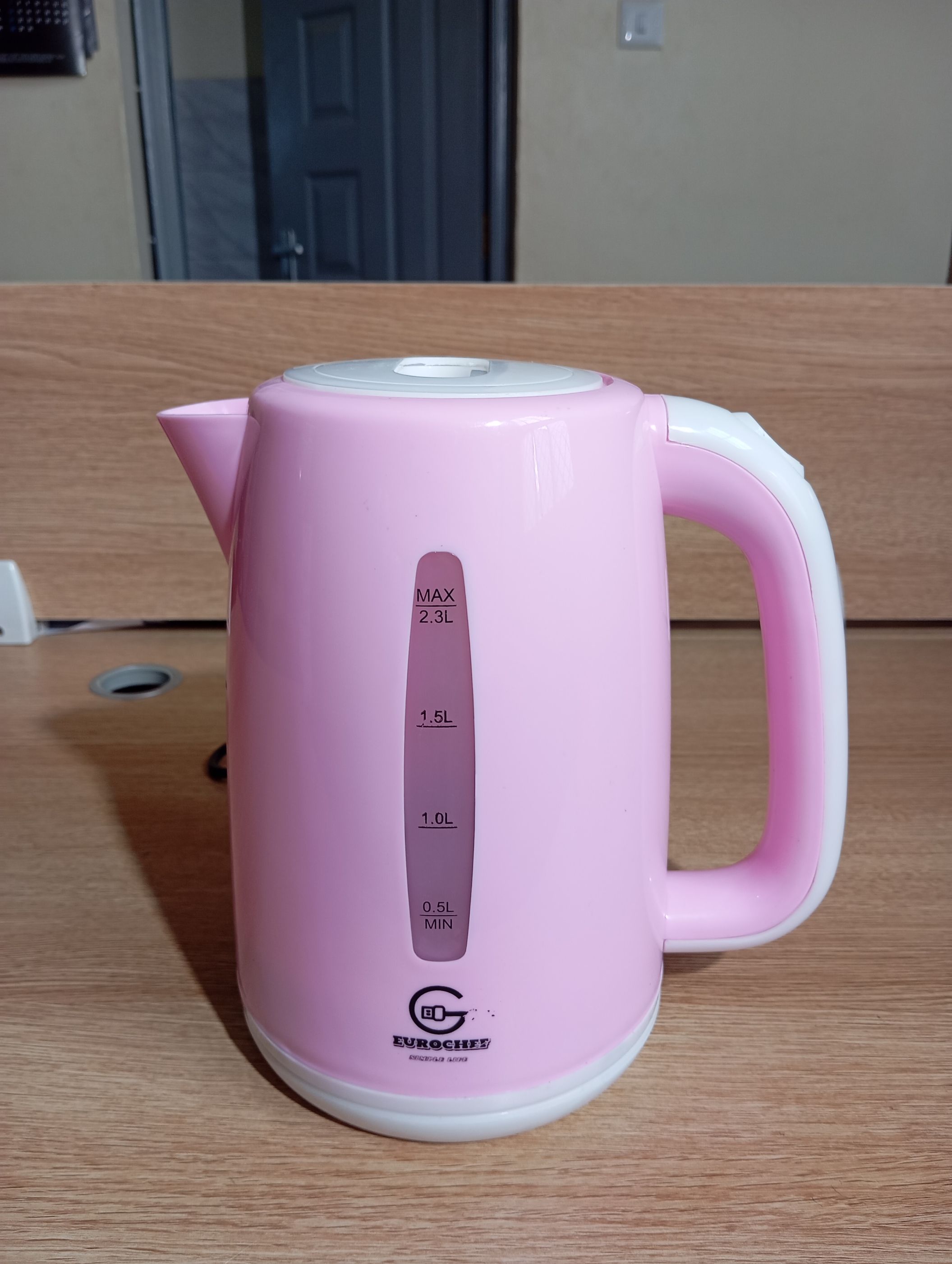 EUROCHEF EC-K06 2.3L Plastic Electric Cordless Kettle Electric Jug for boiling water Kitchen Appliance(1 YR WARRANTY) -PINK BLUE WHITE