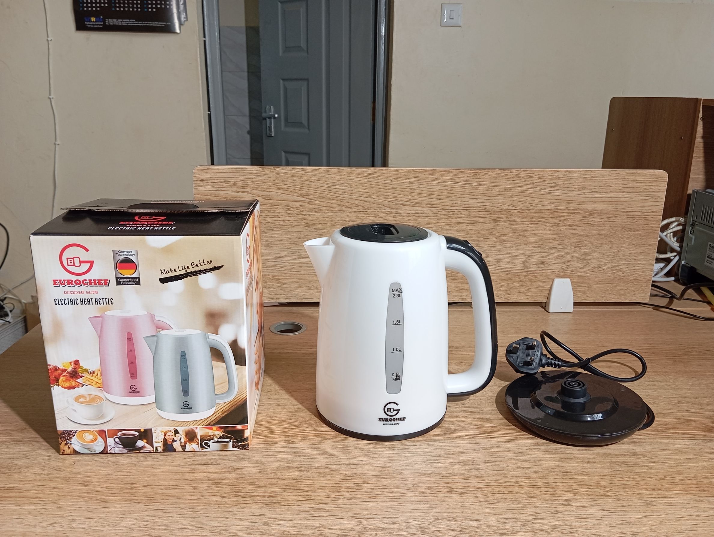 EUROCHEF EC-K06 2.3L Plastic Electric Cordless Kettle Electric Jug for boiling water Kitchen Appliance(1 YR warranty)- white/blue/pink