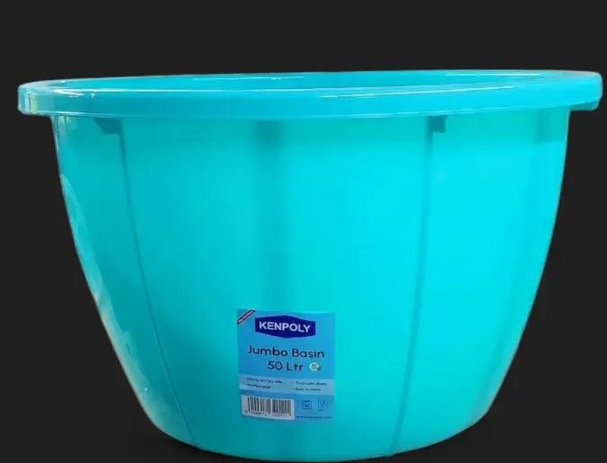 plastic basin, Karai that is heavy plastic basin, home big plastic basin that is used in washing clothes, bathing, storage and many other things related into cleaning and laundry.