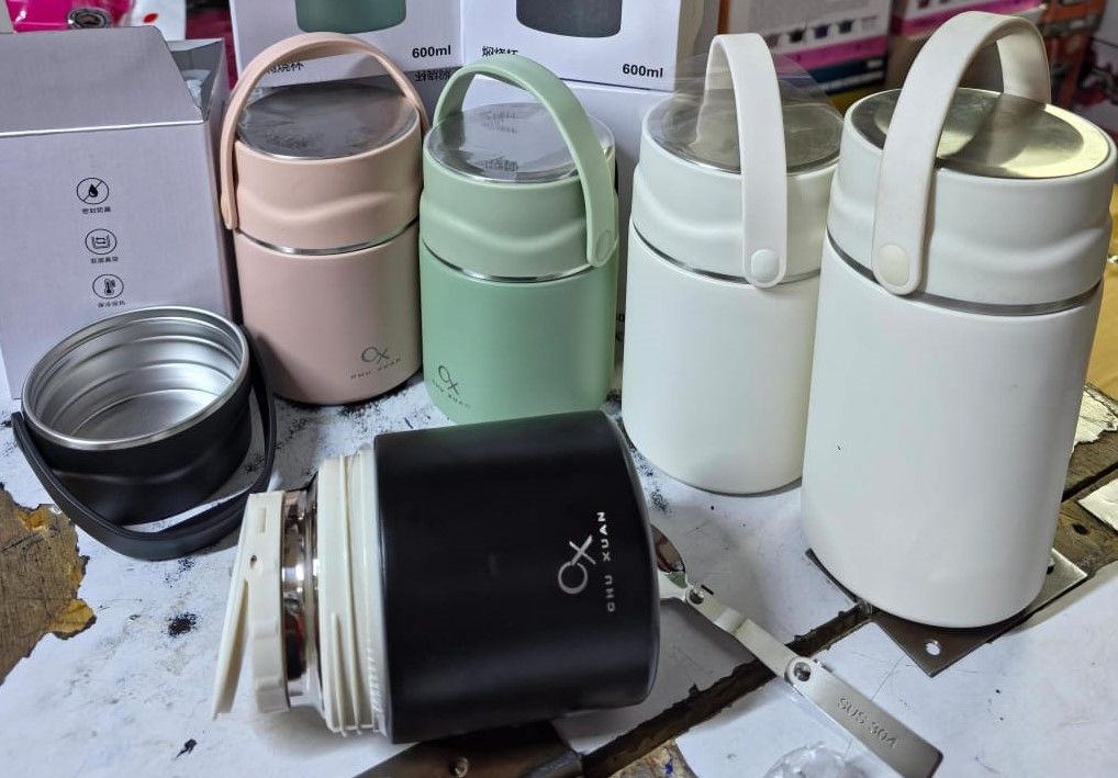 vaccum food flask,INSULATED FOOD FLASK Keeps food hot - food flask