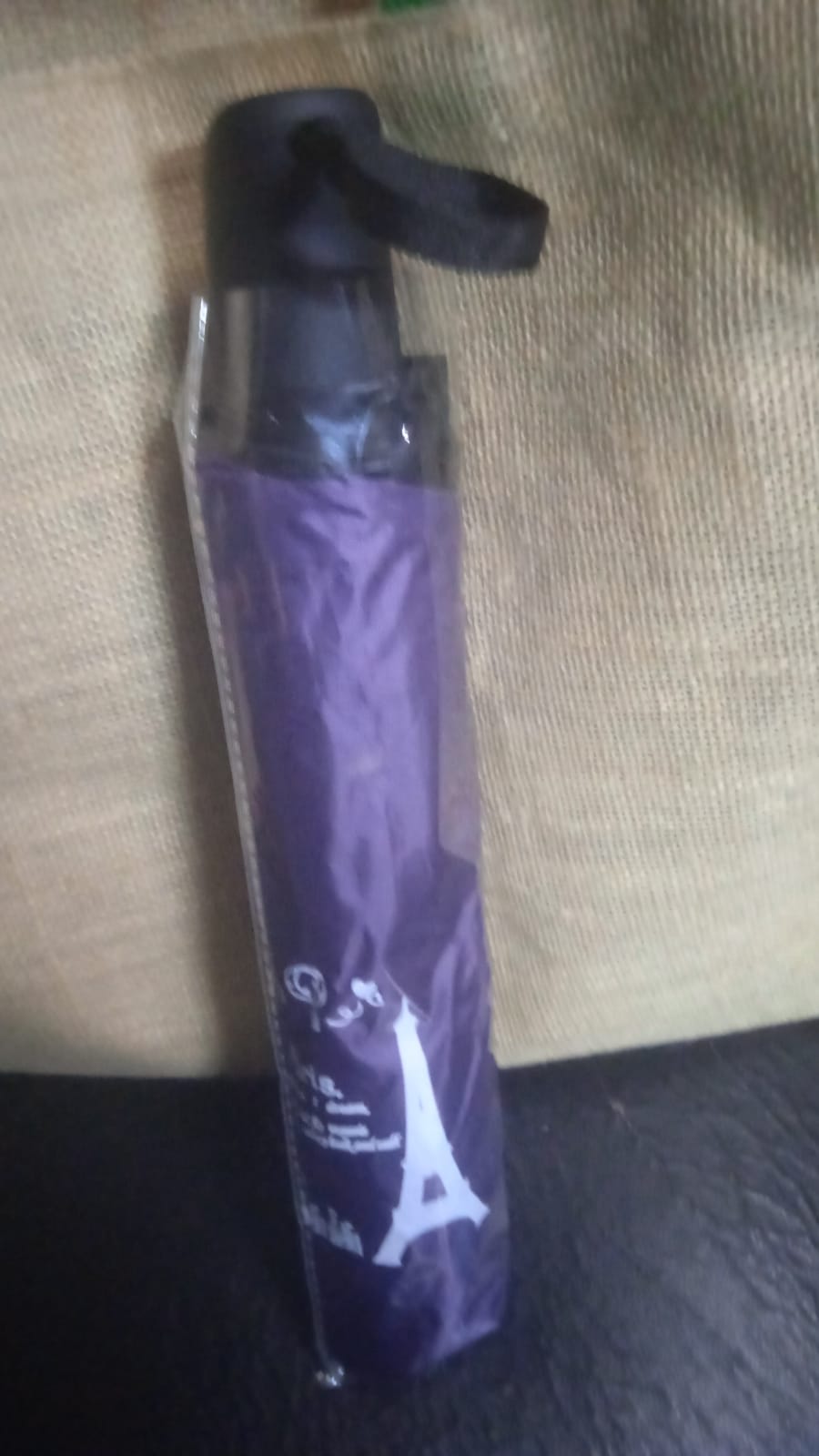 Umbrella , Folding Umbrella that fits in the hand bag