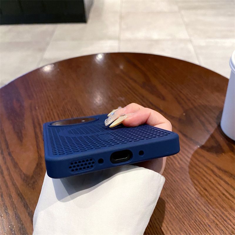Luxury Heat Dissipate Magnetic Cell Phone Case for OnePlus 13 13R 12 12R Ace 5 3 Pro With Wireless Charging Shockproof Cover