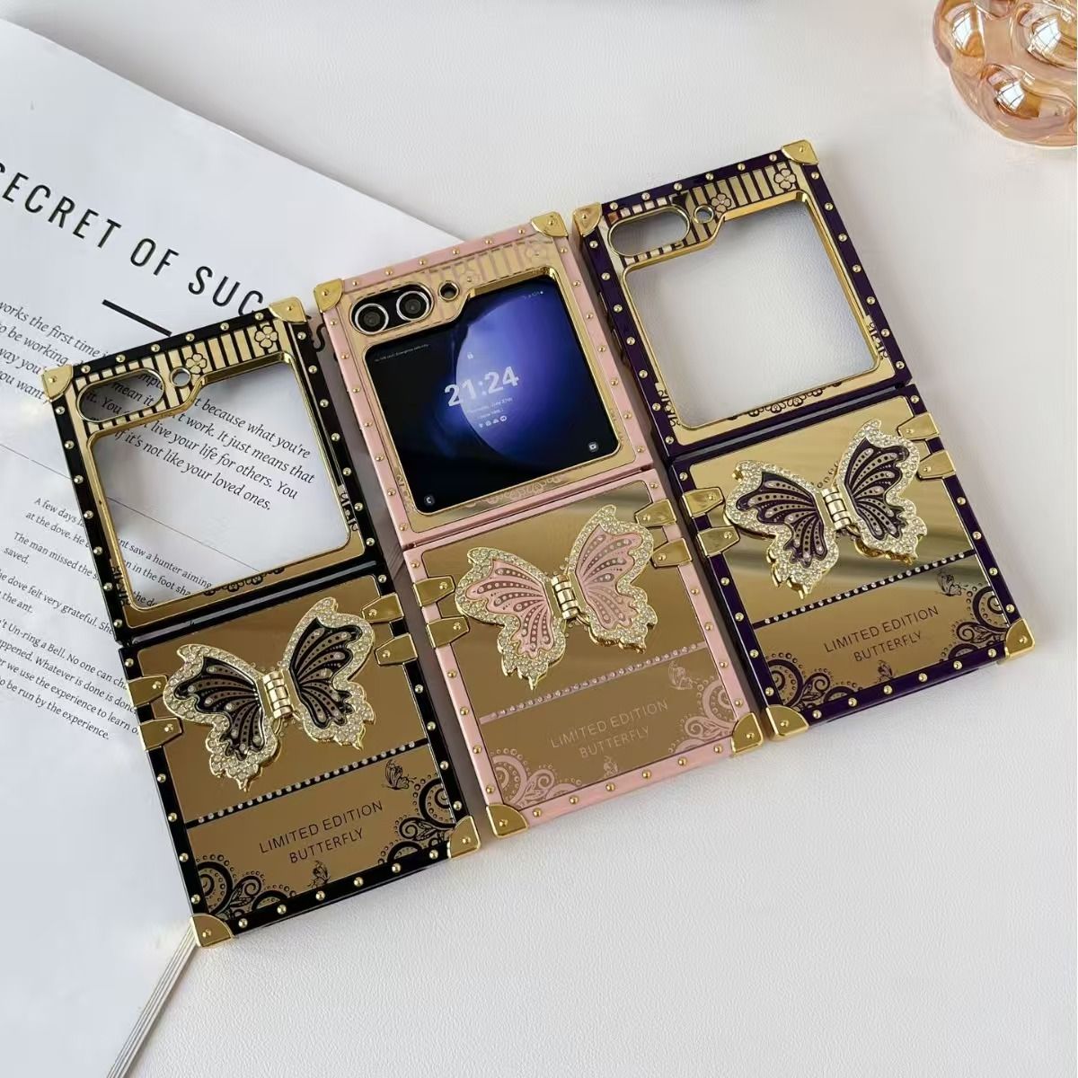 Phone Case for Samsung Galaxy Z Flip7 /Flip6 /Flip5 /Flip4 /Flip3 Luxury Square Diamond Setting Butterfly Bracket Protective Case for Samsung Galaxy Z Flip 7 Flip 6 Flip 5 Flip 4 Flip 3