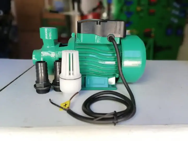 25V 0.5HP DC Water Booster Pump – 370W High Efficiency. A high-efficiency, compact pump designed to increase water pressure for domestic, agricultural, and solar water applications.