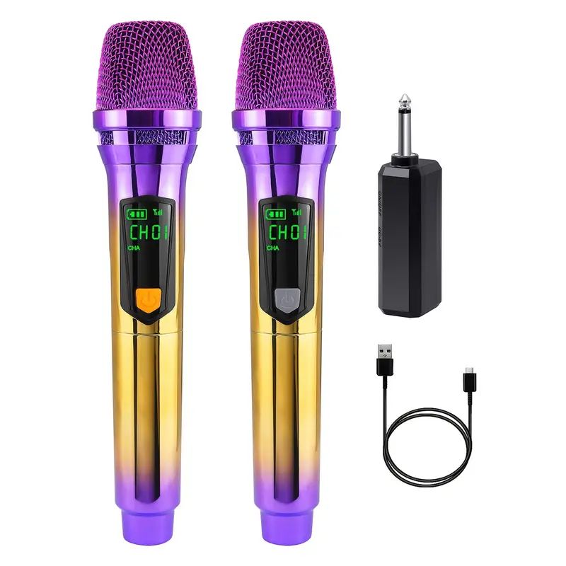 BOMGE 108 Holding Wireless Microphones With Both Hands