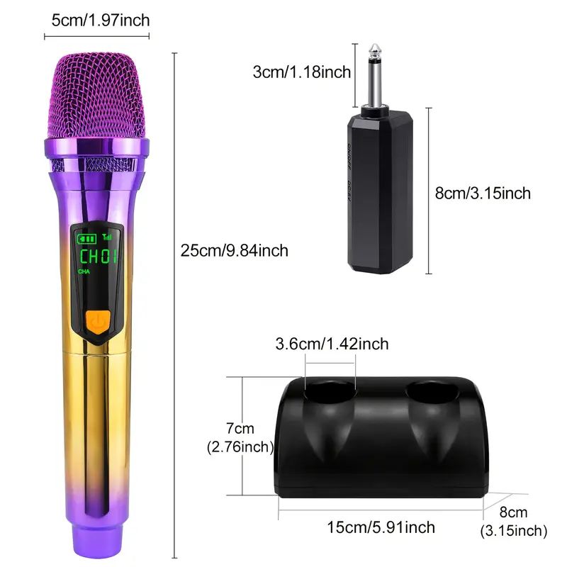BOMGE 108 Holding Wireless Microphones With Both Hands