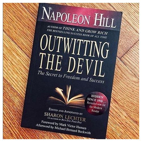 GREAT DEAL🌟👌Outwitting the Devil: The Secret to Freedom and Success Book by Napoleon Hill The book is written as an interview between Hill (Mr. Earthbound) and the devil (our inner dark self),