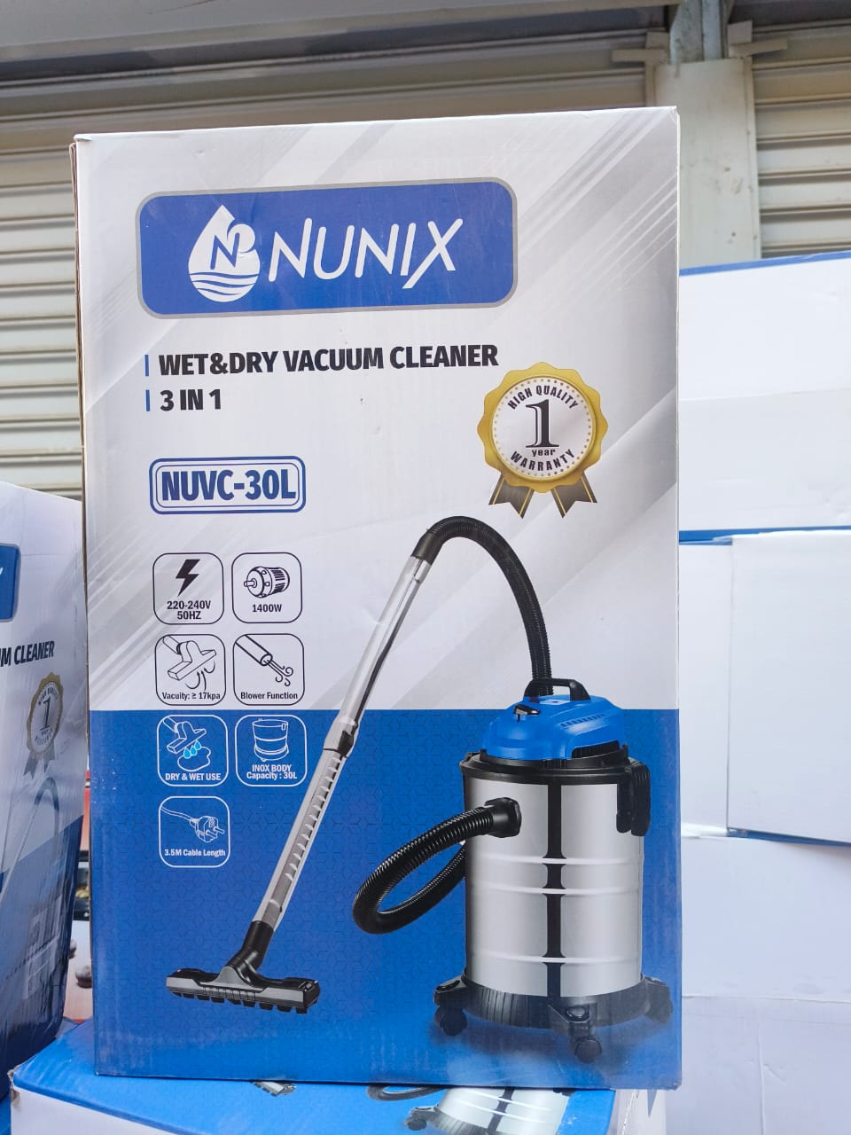 The 30 litres Nunix wet and dry vacuum cleaner is a powerful, versatile cleaning machine designed for both household and commercial use. It features a 1400 W motor that delivers strong suction