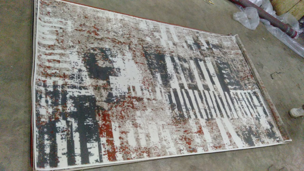 [NEW ARRIVALS !!! ] 1 pc size 5 X 8 fts High Quality Normal Carpet