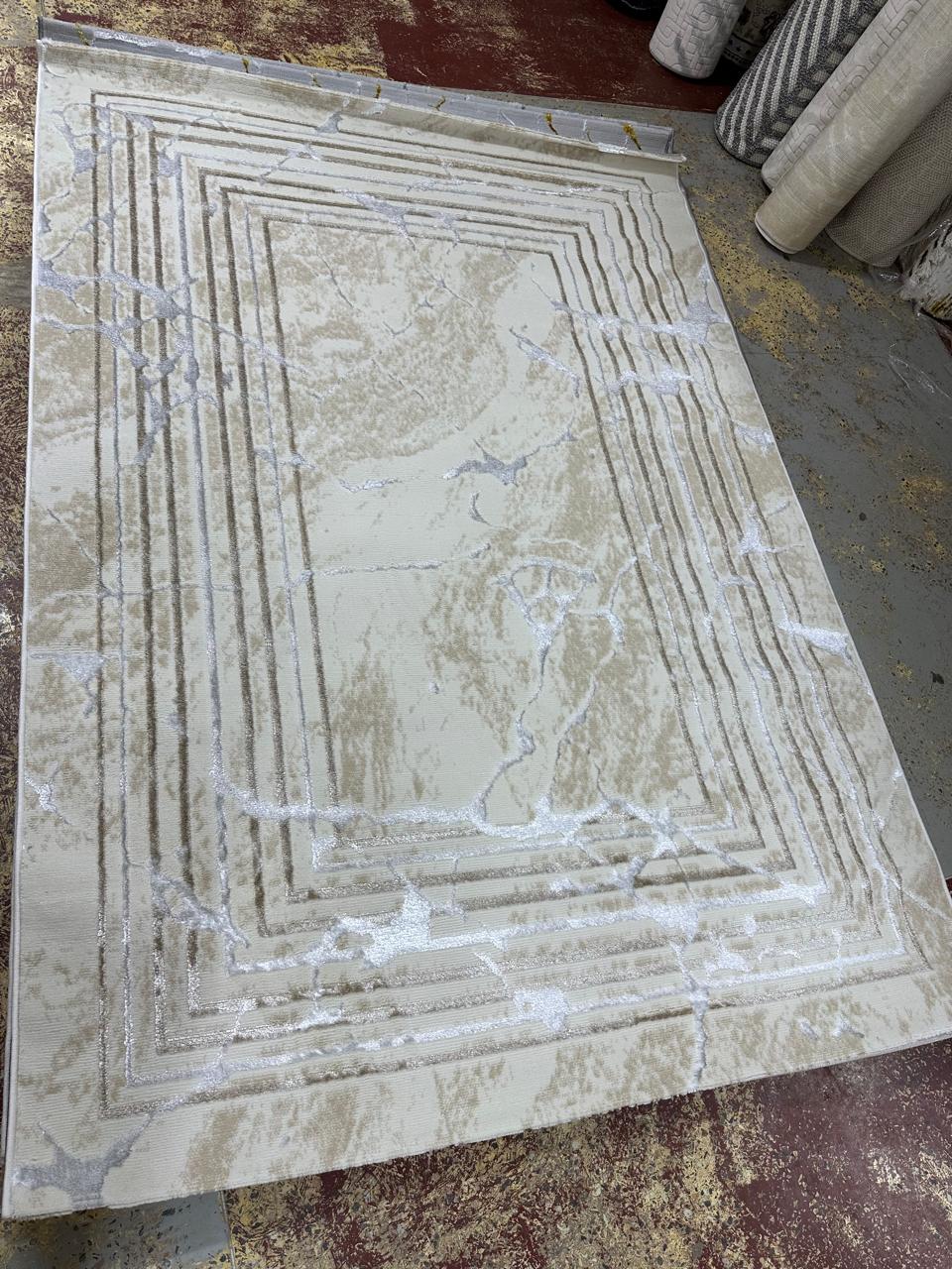 [ THE PERFECT CHOICE 🤩🤩✨ !!! ] Single Size 7X10 Brand New Very High Quality Stylish and Luxurious Home and KItchen ❇️ Classy Normal carpets .Designed With Durability and Functionality