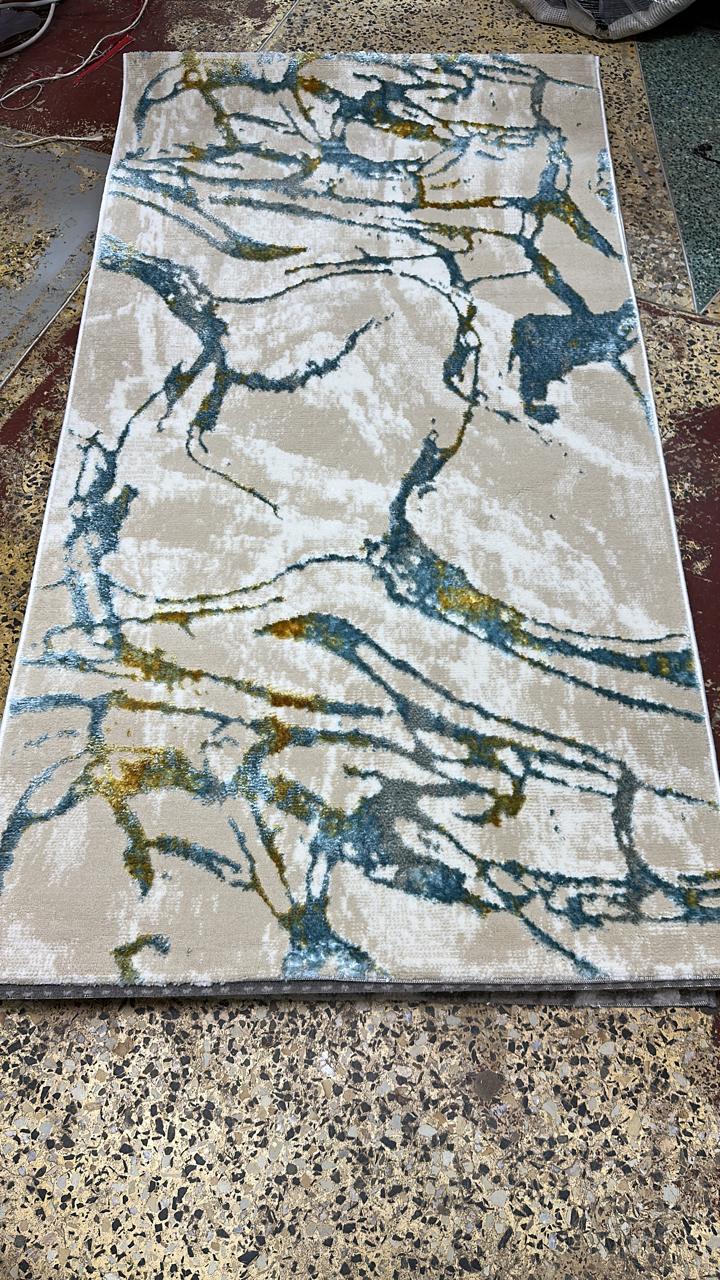 [ THE PERFECT CHOICE 🤩🤩✨ !!! ] Single Size 7X10 Brand New Very High Quality Stylish and Luxurious Home and KItchen ❇️ Classy Normal carpets .Designed With Durability and Functionality
