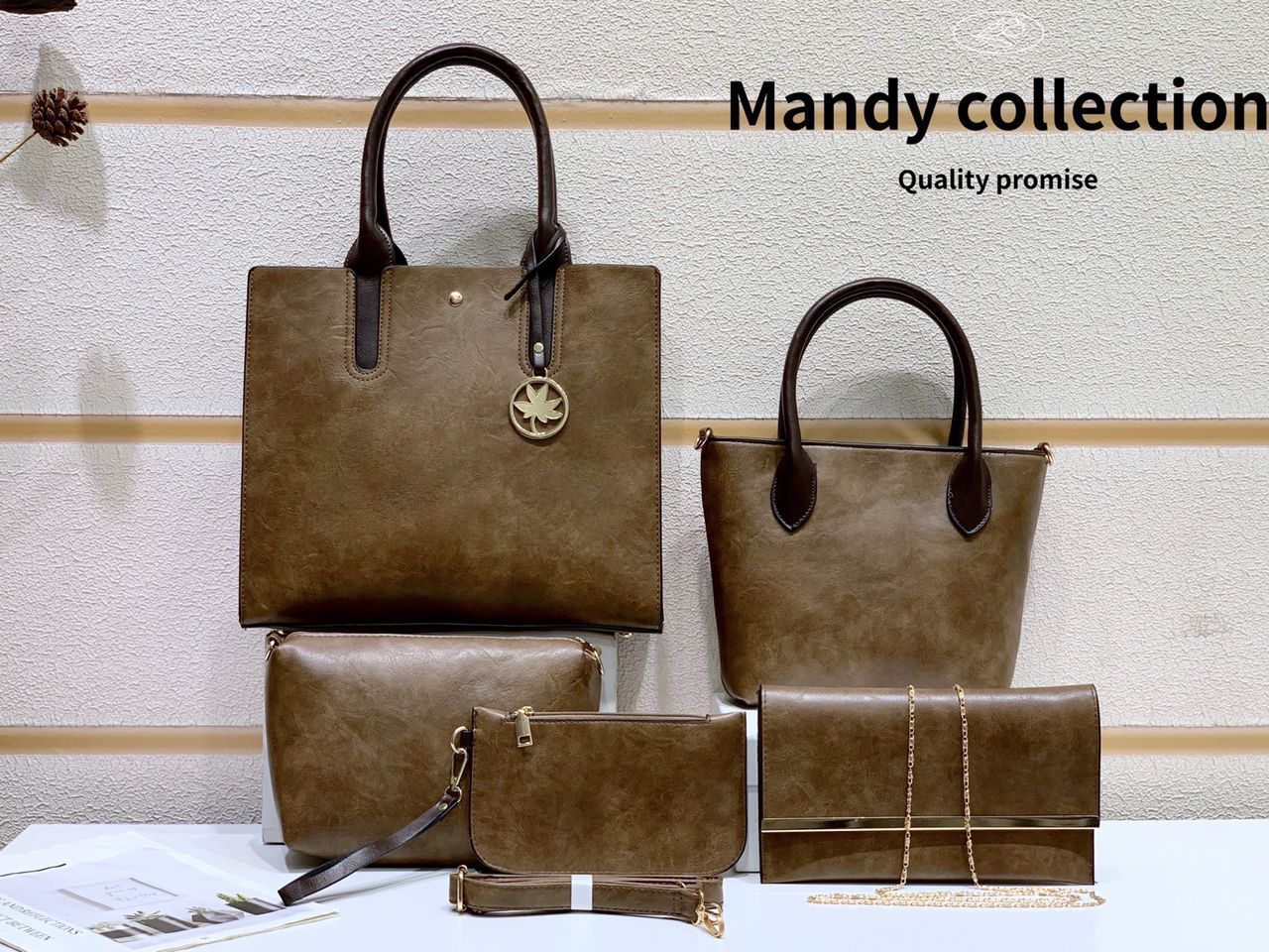 [🔥SPECIAL HOT DEALS 🔥 🥑🌽ONLY AT KILIMALL !!! ]  5 IN 1 New Arrival High Quality Stylish and Luxurious Comfortable Ladies Handbag ..Designed With Durability and Functionality ✔👌