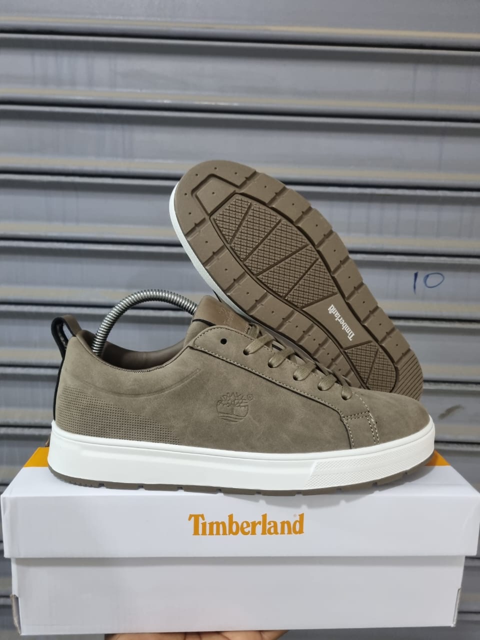 Deals That Make You Smile—Only on Kilimall! 😊💸 Timberland-inspired Men’s Boots – Durable & Comfortable Everyday Footwear