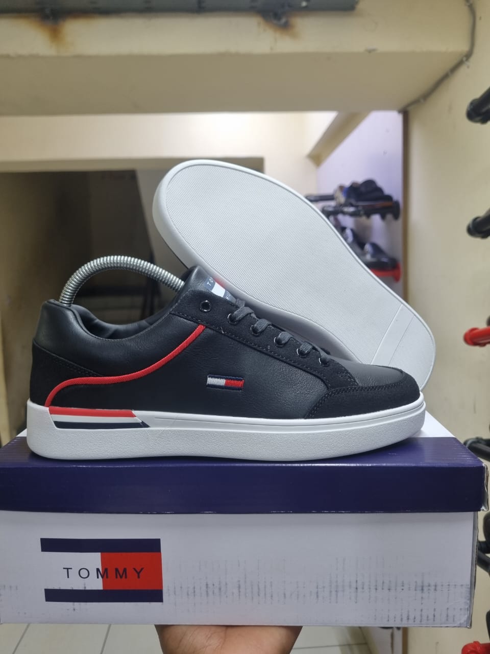 Deals That Make You Smile—Only on Kilimall! 😊💸 Timberland-inspired Men’s Boots – Durable & Comfortable Everyday Footwear