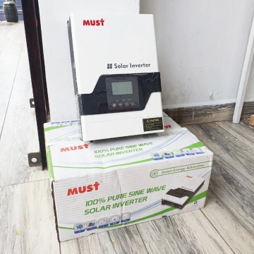 Must 2000W Hybrid Inverter (24V)