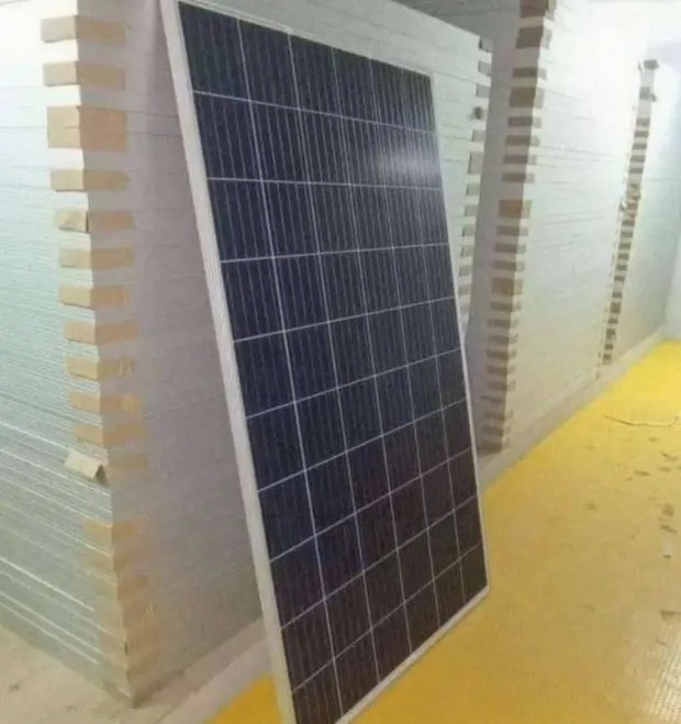 Solarmax 200W Monocrystalline Solar Panel + 2 FREE LED Bulbs – Durable All-Weather Solar Panel for Home, Office & Outdoor Use