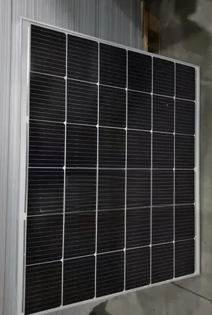 SolarMax™ 100W All‑Weather Monocrystalline Solar Panel – High-Efficiency Durability for Off‑Grid & Home Use. Engineered for reliability and peak solar performance, the SolarMax™ 100W Monocrystalline