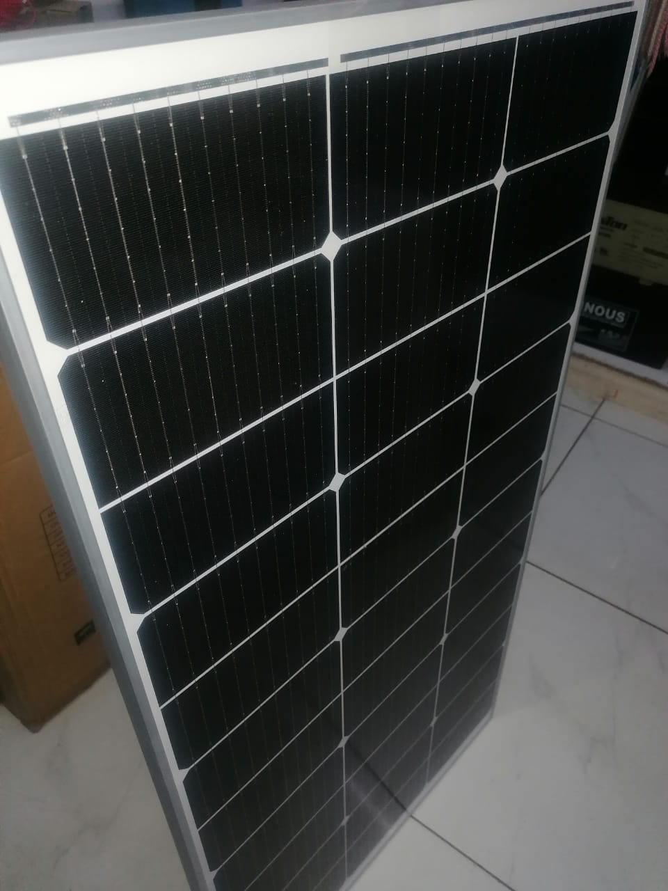 SolarMax™ 100W All‑Weather Monocrystalline Solar Panel – High-Efficiency Durability for Off‑Grid & Home Use. Engineered for reliability and peak solar performance, the SolarMax™ 100W Monocrystalline
