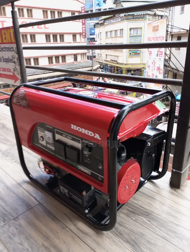 Honda Petrol Generator – Gasoline Generator 2400KVA | 5.5HP Engine, Electronic Start - Keep your home or business running without interruption with the Honda Petrol Generator 2400KVA, 5.5HP.